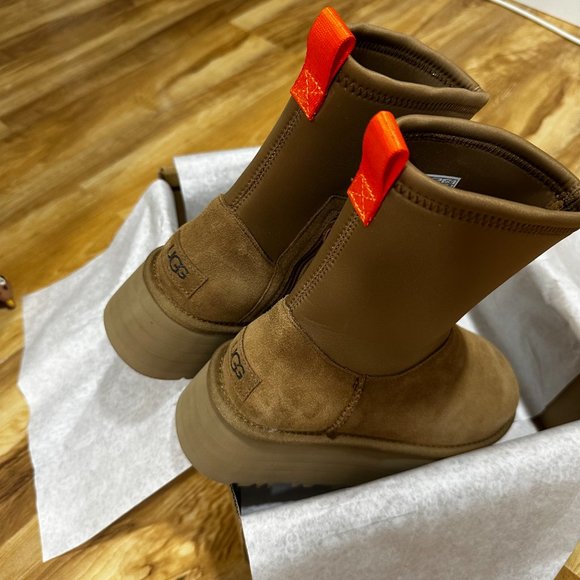 UGG W Classic Dipper - Picture 2 of 8